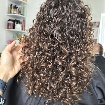 Фото из портфолио мастера Ирина Павлюк (парикмахер-колорист, Винница)