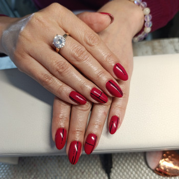 Фото з портфоліо майстра Юлія Тоцька (майстер манікюру, Кропивницький)