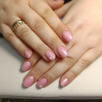 Фото з портфоліо майстра Юлія Тоцька (майстер манікюру, Кропивницький)