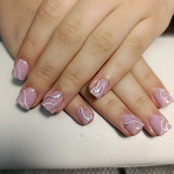 Фото з портфоліо майстра Юлія Тоцька (майстер манікюру, Кропивницький)