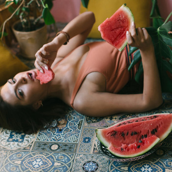 эротическая фотосессия, женственная фотосессия, женская фотосессия