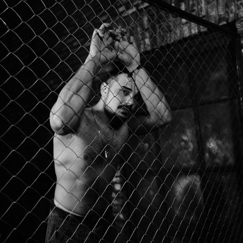 Еротична фотосесія чоловіча вулична, фото - Весільний фотограф Анна Шаульська