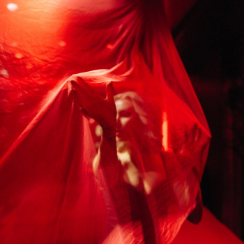 женственная фотосессия, женский портрет, женская фотосессия