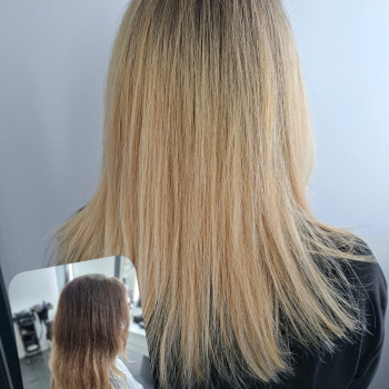 Фото из портфолио мастера Eлена Симонова (парикмахер-колорист, Николаев)