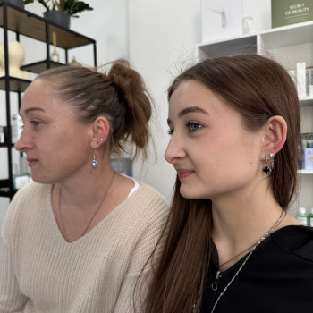 Прокол вух
                    Косметолог-инъекционист Анна Черновцы