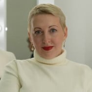 Перукар-колорист Ніна Салімонова на Barb.ua