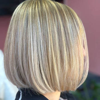 Air touch
                    Салон красоты Retreat beauty place Киев