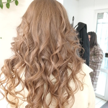 Фото з портфоліо майстра Олександра Лихогоденко (перукар-колорист, Львів)