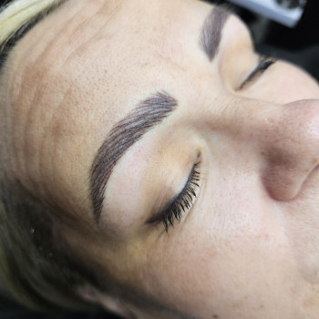 Волосковий татуаж брів,пудровий волосок.