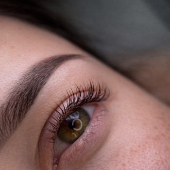 Фото из портфолио мастера Алёна Чёрная (лешмейкер, Запорожье)