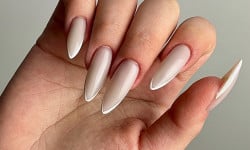 Нарощування нігтів L (5-6 довжина) Мастер маникюра  Ивано-Франковск