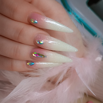 Фото з портфоліо майстра Наталя Лагутіна (майстер манікюру, Київ)