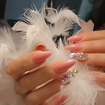 Фото з портфоліо майстра Наталя Лагутіна (майстер манікюру, Київ)