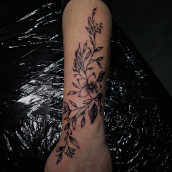 Фото из портфолио мастера Анастасія Науменко (тату мастер, Васильков)