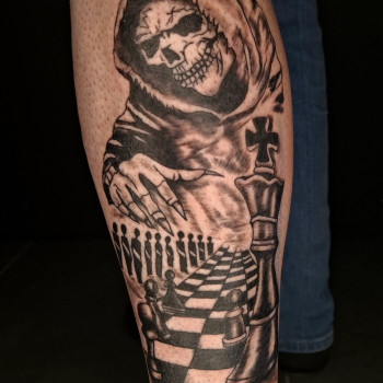 Тату на нозі шахи смерть, фото - Тату майстер Анастасія Науменко