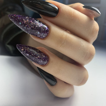 Нарощення нігтів, фото - салон краси Наомі