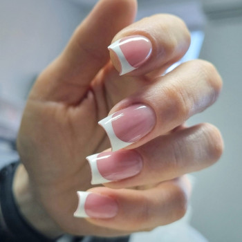 Фото из портфолио мастера Катя Явтушенко (мастер маникюра, Ахтырка)