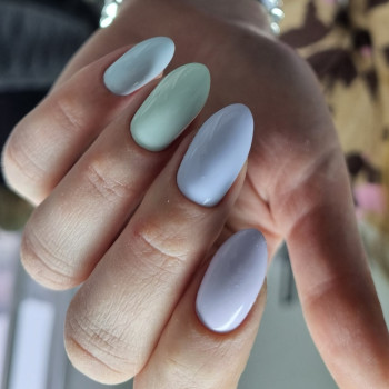 Фото из портфолио мастера Катя Явтушенко (мастер маникюра, Ахтырка)