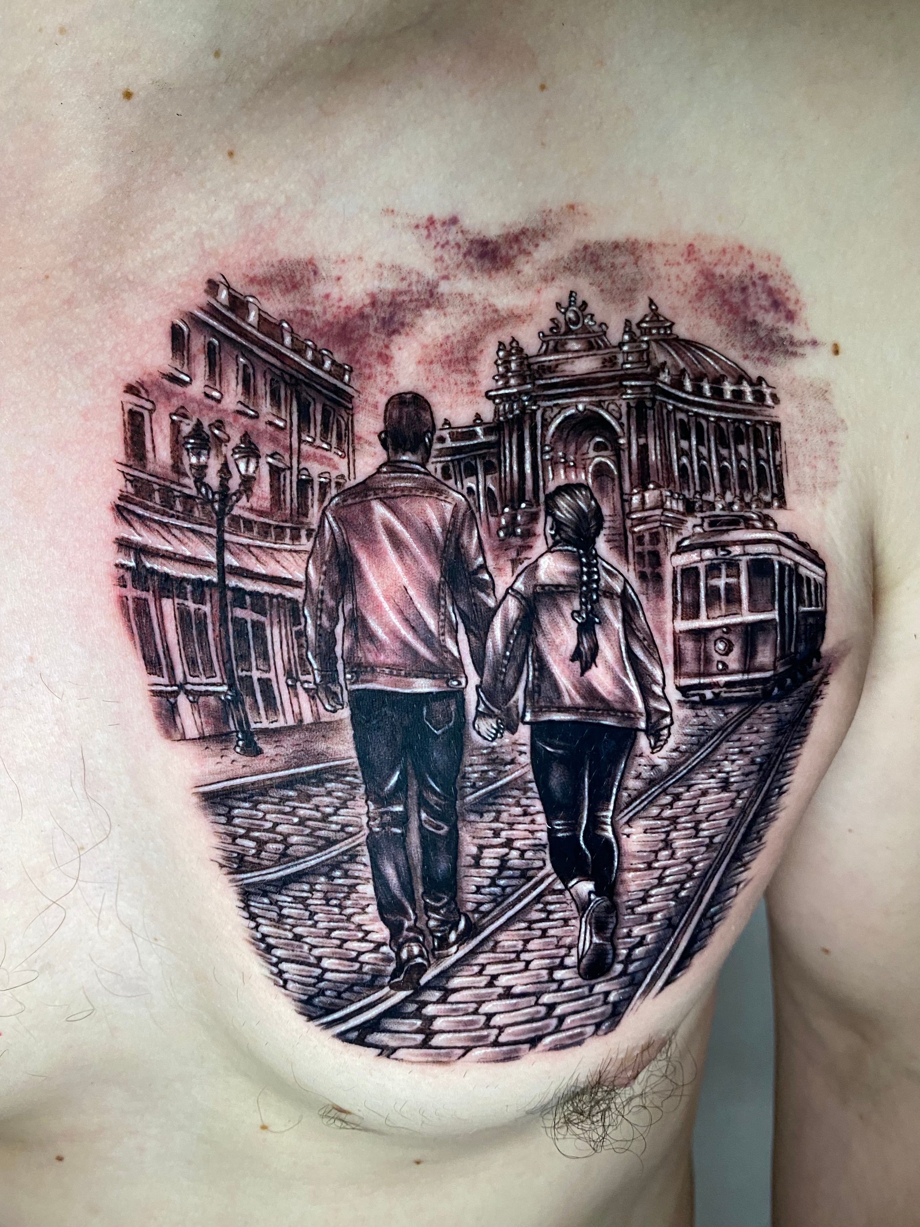 Для хлопців на грудях сім'я, фото - Тату майстер Влад