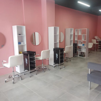 Фото с портфолио Retreat Beauty Place