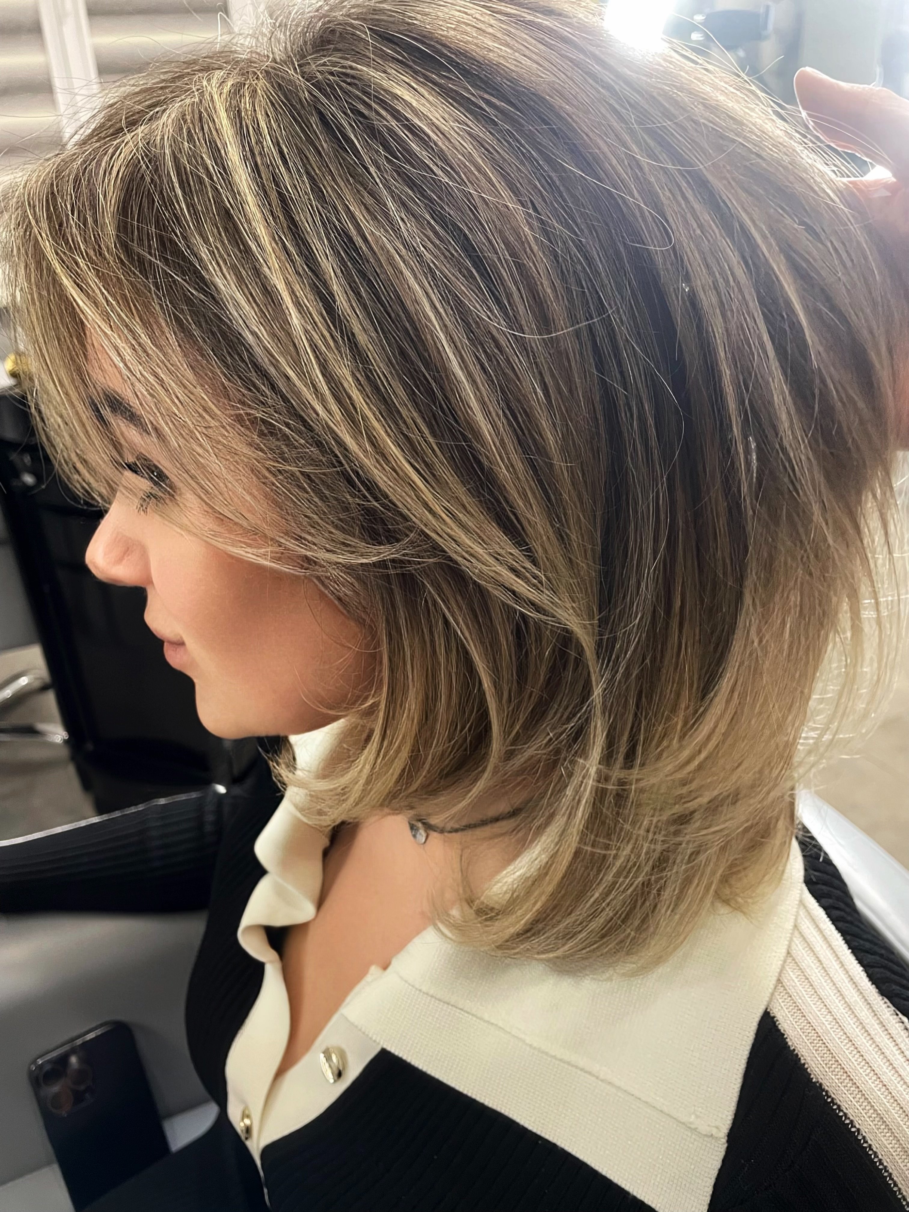 Стрижка каскад з чолкою, фото - Жіночий перукар Оксана Листопадова