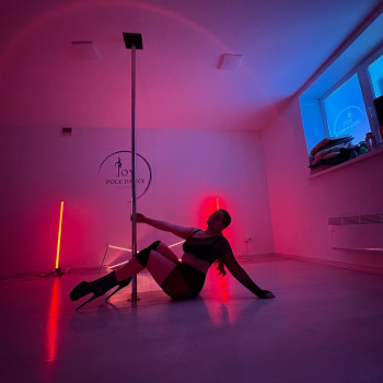 Фото с портфолио Joy Pole Dance