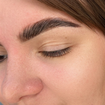 Ламинирование бровей 400гр ,время работы 1 час