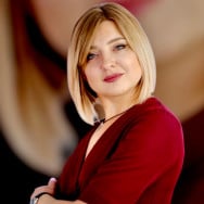 Косметолог-эстетист Олеся Коротченко на Barb.ua