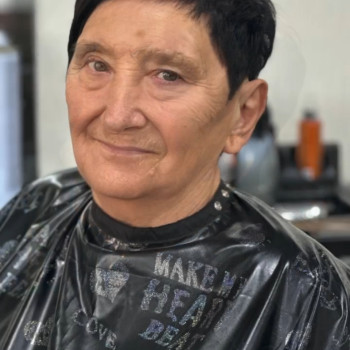 Коротка жіноча стрижка стрижки після 50 років омолоджуючі жіночі, фото - Перукар Тетяна Буянова