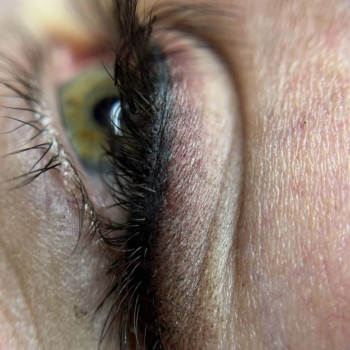 Татуаж век стрелка с растушевкой, фото - Мастер татуажа Наталья Белевцева