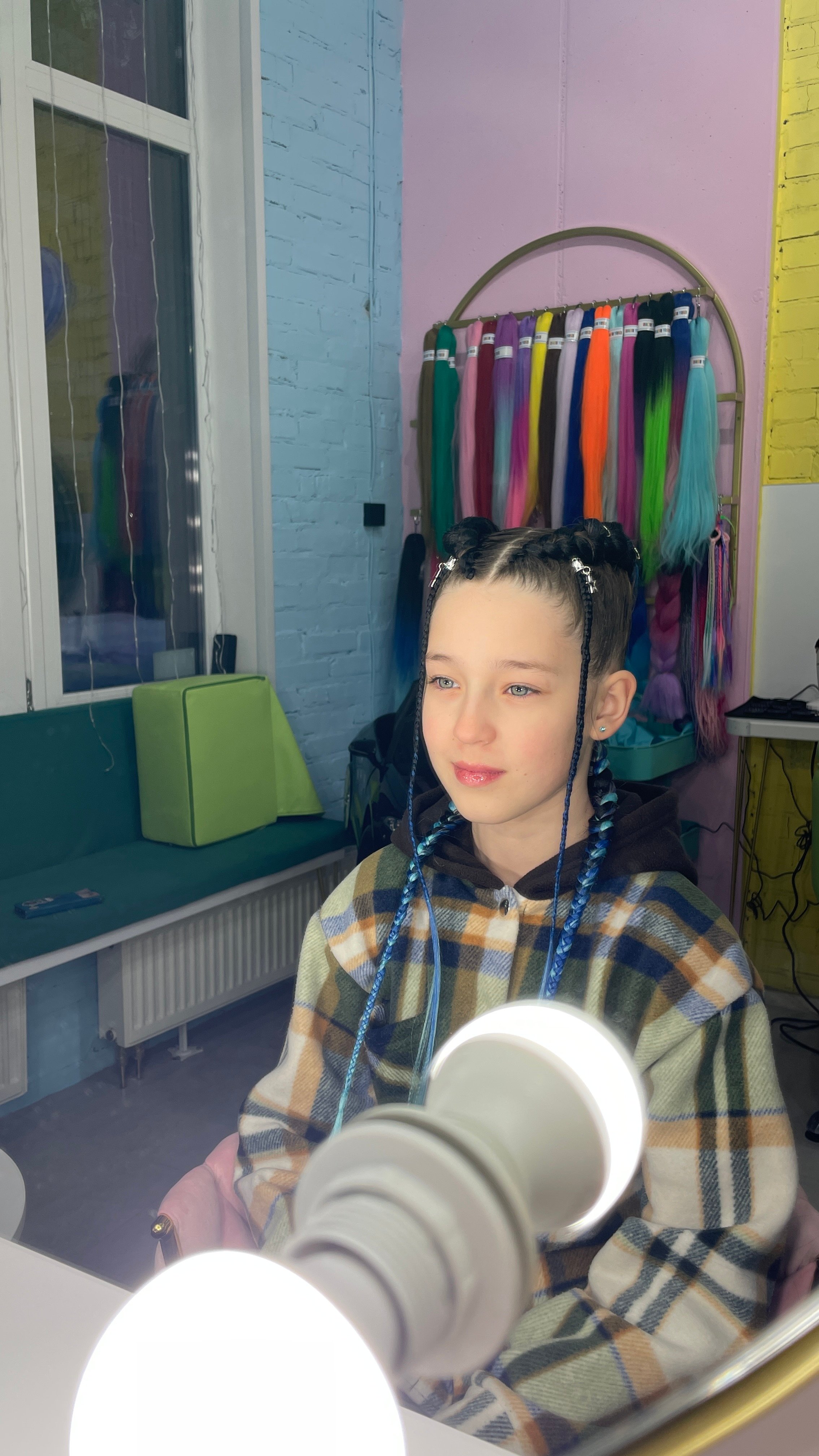 Стрижка для девочки плетение волос косички, фото - Барбершоп Bubble barber
