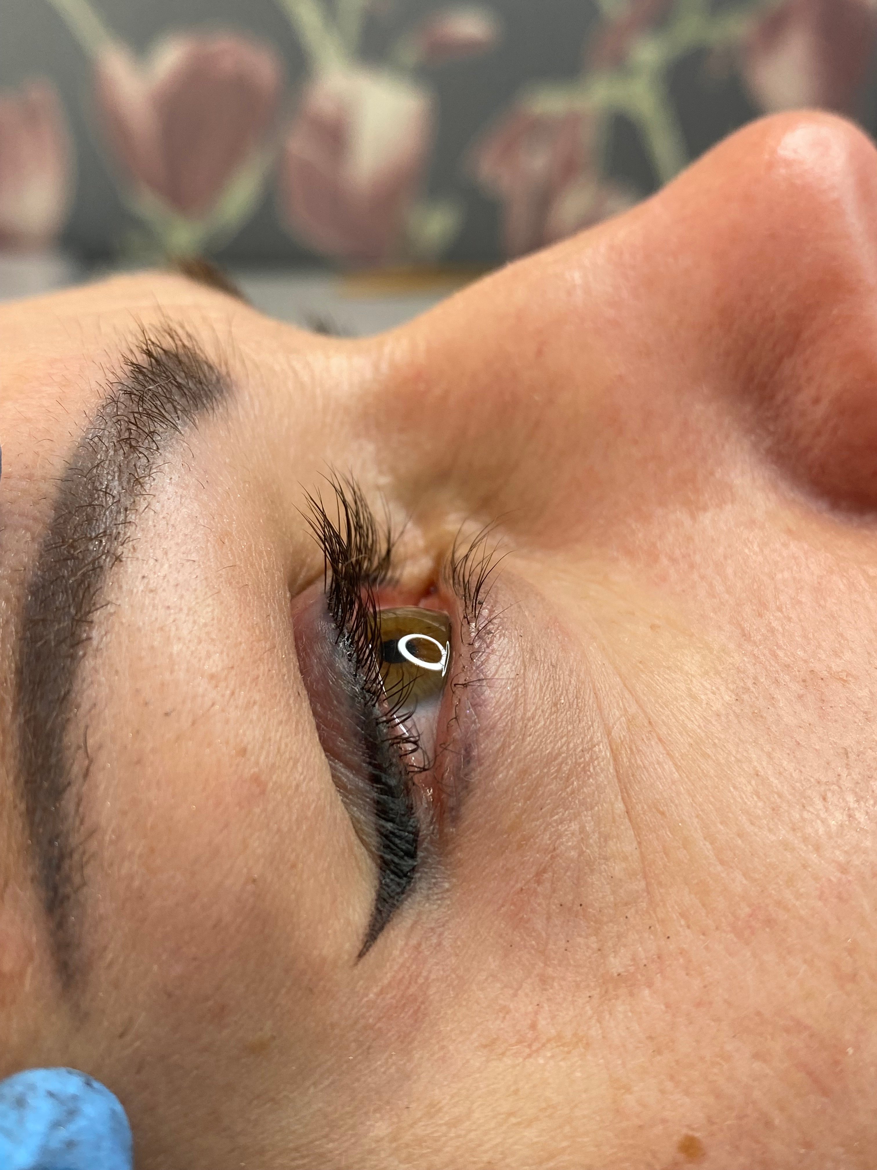 Перманентний макіяж стрілок, фото - Майстер татуажу Юлія Озерова