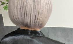 Стрижка волосся Перукар-колорист Рясна Кременчук