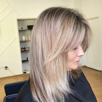 Стрижка на средние волосы женская градуированная, фото - Парикмахер Кристина Лебедева