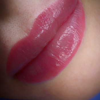 Помадний ефект