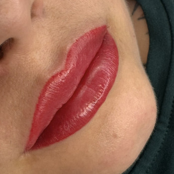 Помадний ефект