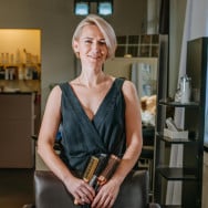 Перукар Ольга Ластівка на Barb.ua