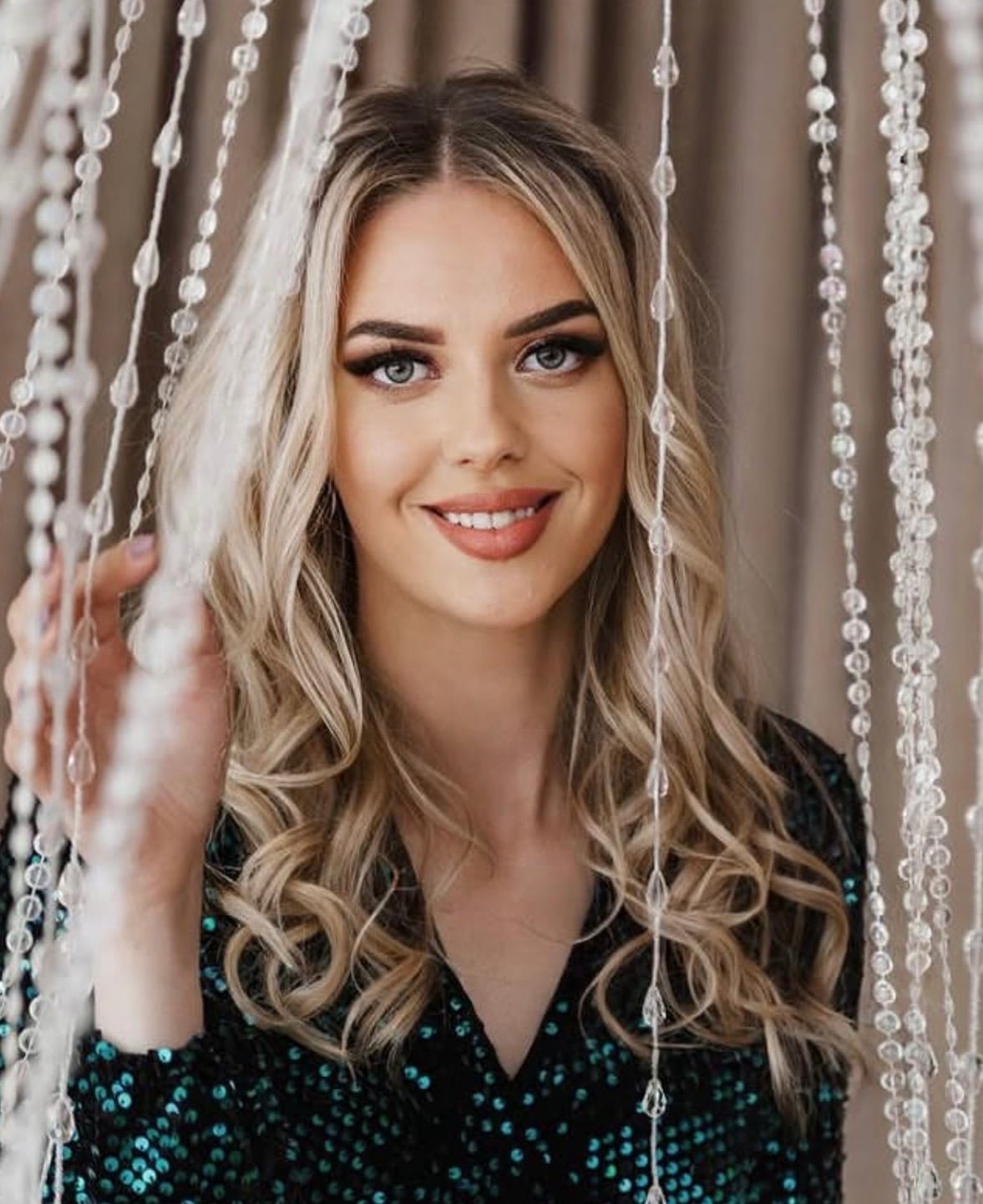 Вечерний макияж новогодний коктейльный, фото - Бровист Елена Акинчева