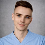 Врач-косметолог Олександр Шадських на Barb.ua