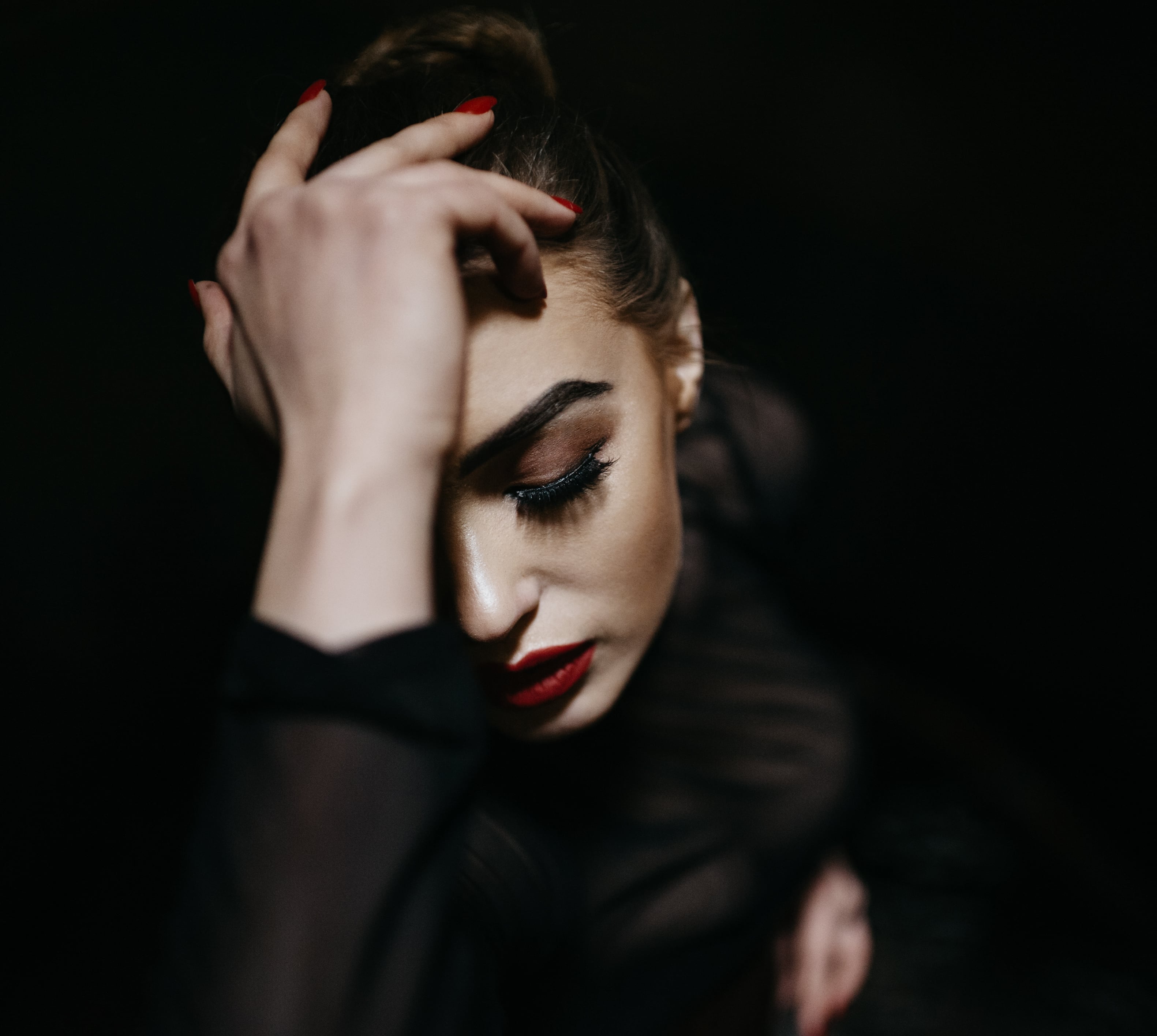 Портретна фотосесія на чорному фоне індивідуальна, фото - Весільний фотограф Тарас Нога