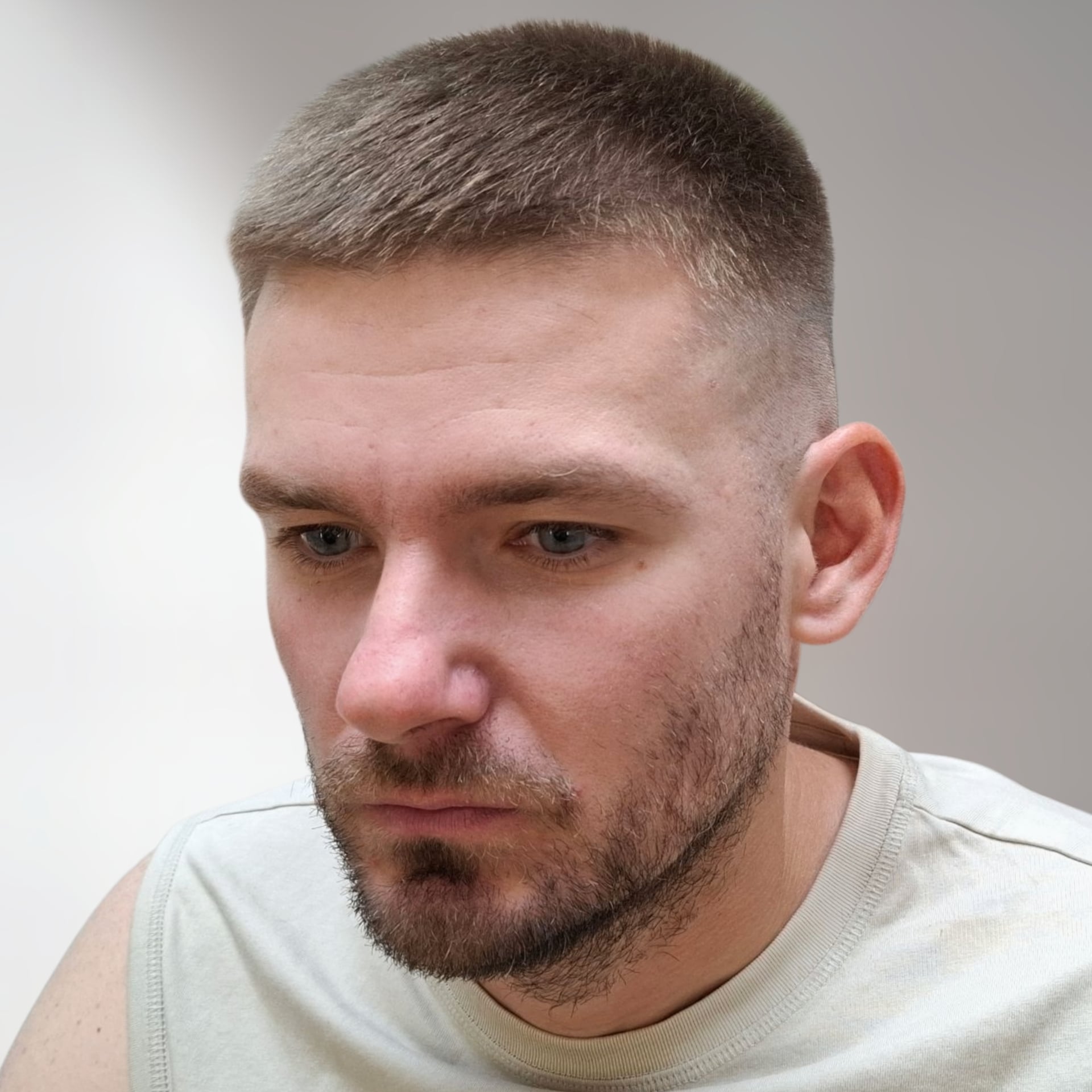 Чоловіча стрижка бокс напівбокс, фото - Чоловічий перукар Дмитро Єрмоленко