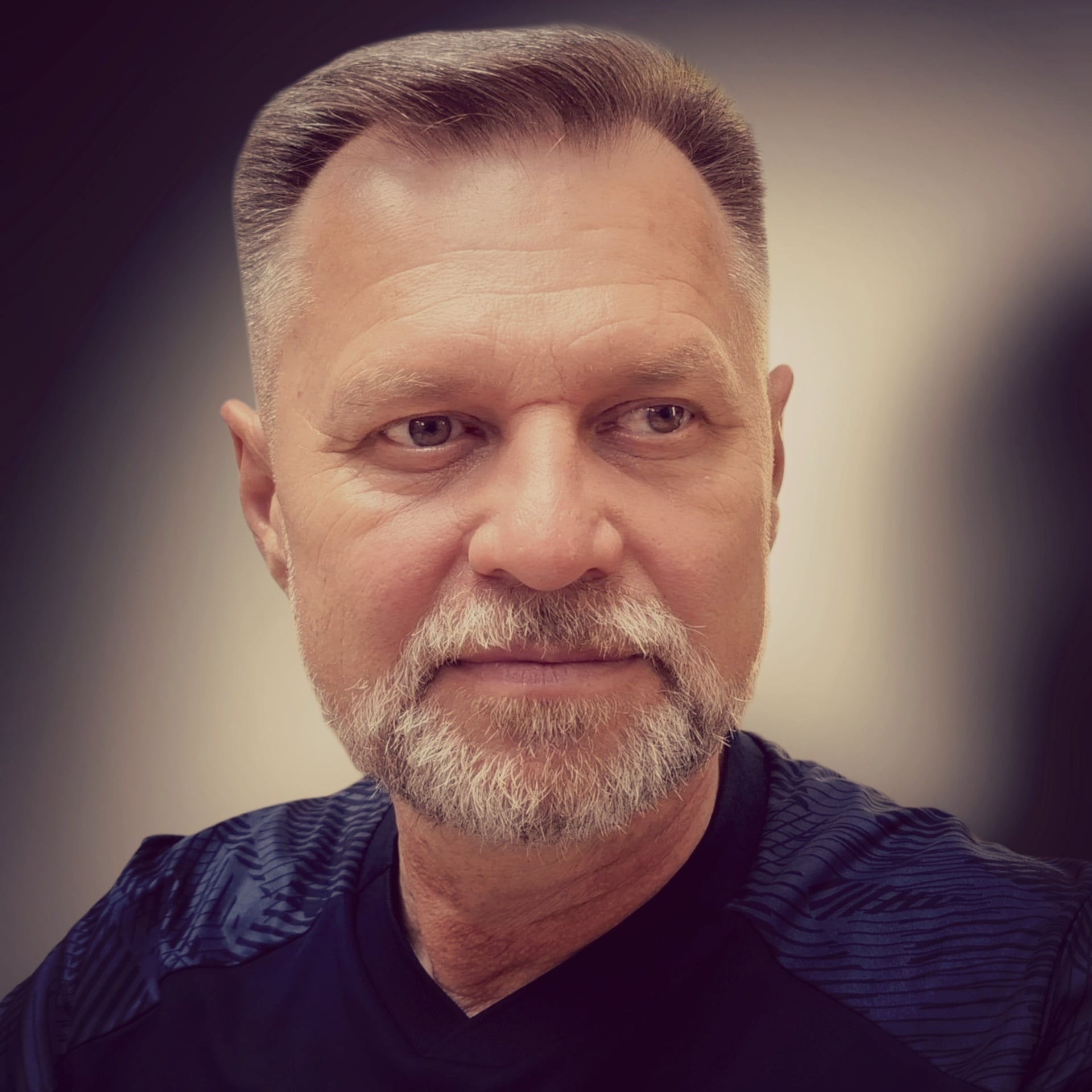 Стрижка полубокс канадка британка, фото - Мужской парикмахер Дмитрий Ермоленко