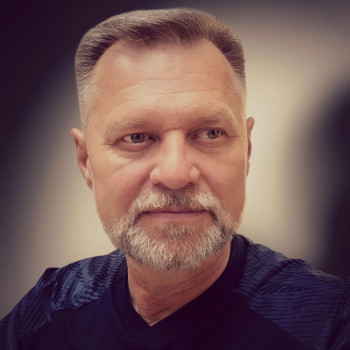 Стрижка напівбокс канадка британка, фото - Чоловічий перукар Дмитро Єрмоленко