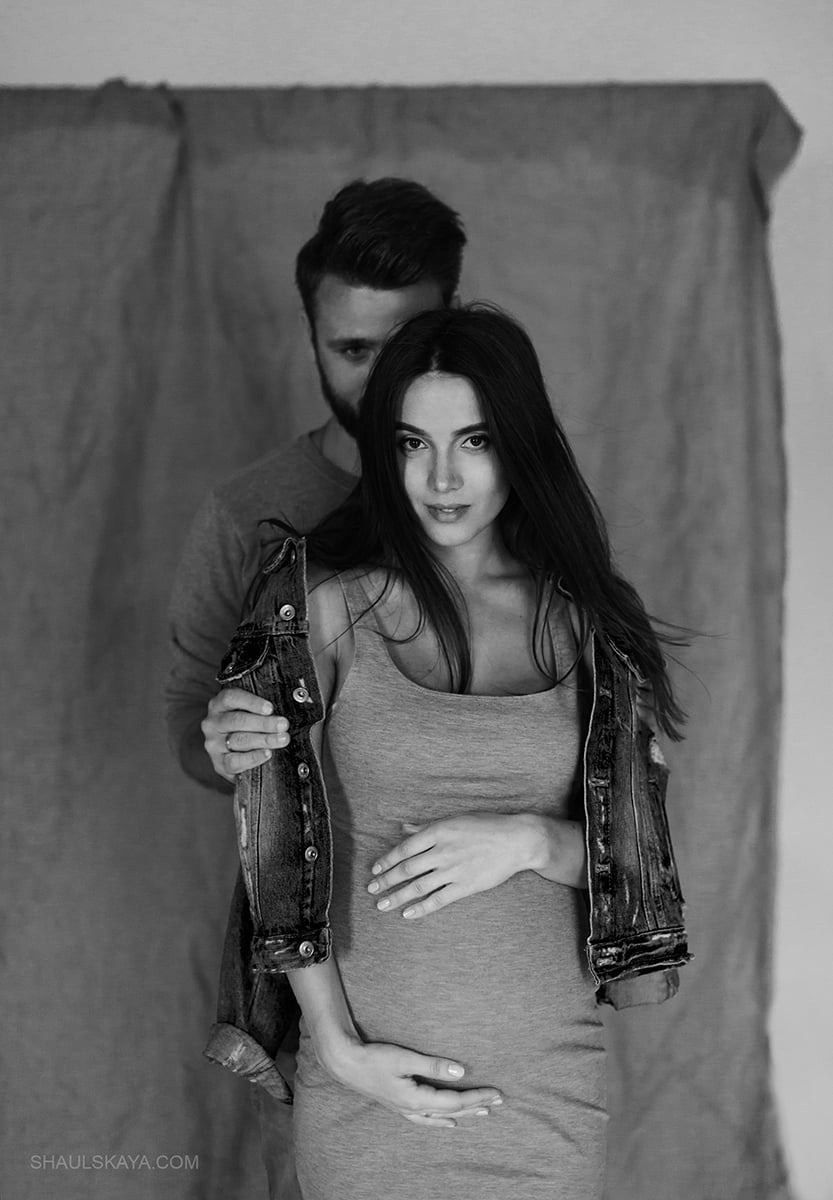 Фотосесія вагітності у студії пари, фото - Весільний фотограф Анна Шаульская