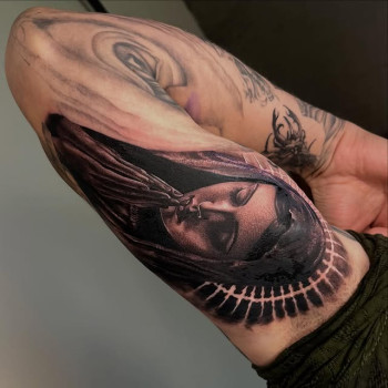 Фото с портфолио TATTOO LAMARCH