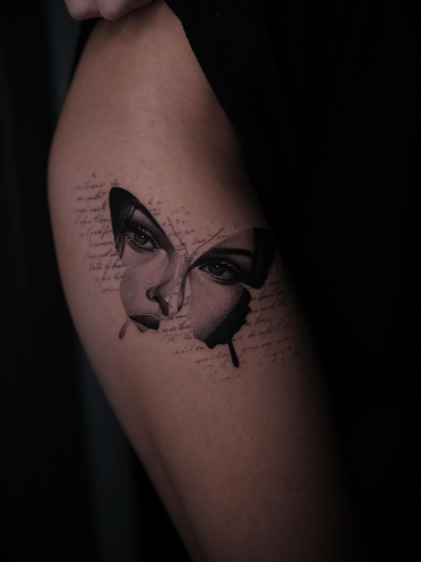 Женские реализм черно-белые, фото - Тату салон TATTOO LAMARCH