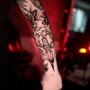 Фото с портфолио TATTOO LAMARCH