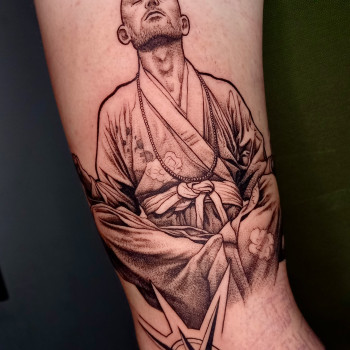 Фото с портфолио TATTOO LAMARCH