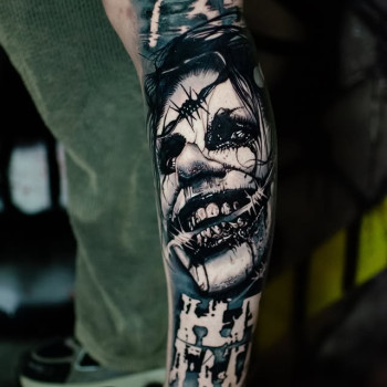 Фото с портфолио TATTOO LAMARCH