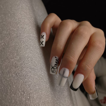 Манікюр з малюнком молочний дизайном, фото - Майстер манікюру Евеліна Соколова